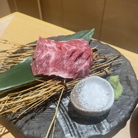 近江うし焼肉 にくTATSU 銀座店 - 