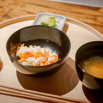 温石 - 桜海老の炊き込みご飯