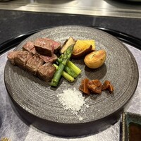 銀座 和牛鉄板焼 USHIGAMI - 