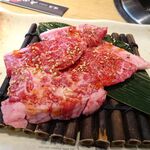 焼肉 九田家 - 和牛カルビランチ1,100円（ランチ定食は、ビュッフェ食べ放題）