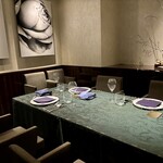 SALONE 2007 - 個室）YouTubeの撮影や､雑誌の表紙などにも使われています。