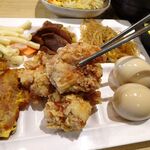 焼肉 九田家 - 和牛カルビランチ1,100円（ランチ定食は、ビュッフェ食べ放題）