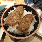 焼肉 九田家 - 和牛カルビランチ1,100円（ランチ定食は、ビュッフェ食べ放題）