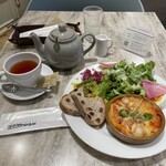 カフェ＆ブックス ビブリオテーク - 