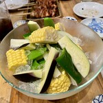 炭火焼鳥 きち蔵 - 冷やし野菜盛り(水茄子、スナップエンドウ、生ピーマン、セロリ)