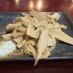 台湾料理龍香苑 - 生ビールセットのメンマ