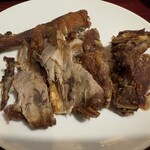 台湾料理龍香苑 - サービスの北京ダックの唐揚げ