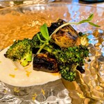 HACHIDORI - 茄子とブロッコリーの白和え