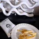 アンド ザ フリット - 