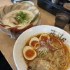 泡系しおとんこつラーメン べらしお 総本店
