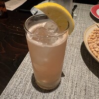 ビストロあじと - 名前忘れましたがテキーラとグレープフルーツとピーチのカクテルです。