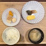ホテルサンルート - 料理写真:朝食基本セット