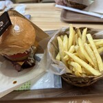 淡路島バーガー 愛西店 - 