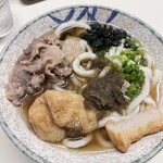 つるみ食堂 - つるみうどん　¥530  安い…。美味い…。ここ来たら、ぜひつるみうどんを…！！