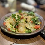 なぎさのハンバーガー - 本日の鮮魚と鎌倉野菜のサラダ仕立て