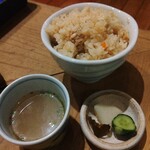 地どり庵　三蔵 - 地鶏炊き込みご飯