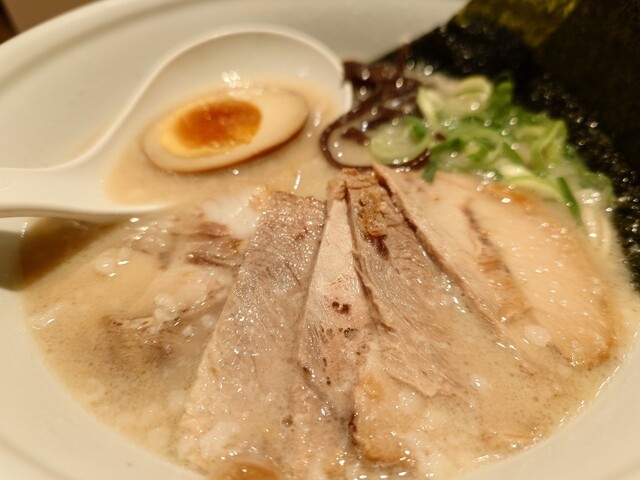TOKYO Tonkotsu BASE MADE by Hakata Ippudo Ikebukuro Ten