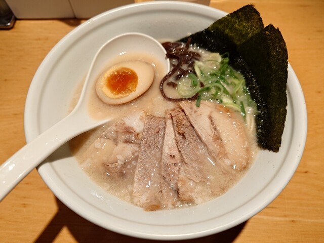 TOKYO Tonkotsu BASE MADE by Hakata Ippudo Ikebukuro Ten photo 2