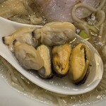 麺処 しろくろ - 浅蜊とムール貝