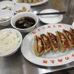餃子の肉太郎 - 