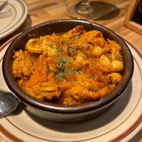 マーブルアーチ 日比谷OKUROJI - スペイン風牛ハチノスのトマト煮込み