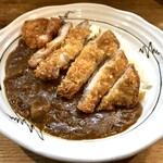 むこのっそん - 牛すじカツカレーライス