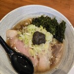 唯一無二のらぁ麺専門店 イ袋ワシづかみ - 