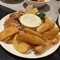 オールデイダイニング リモネ(リーガロイヤルホテル大阪) - クリスパーズポテト&フライドチキン