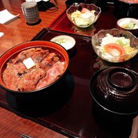 赤坂 津つ井 総本店 - 