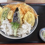 本手打ちうどん庄司 - 冷やしたぬきうどん¥1200 +中盛500g ¥200