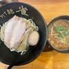 つけ麺 雀 アメ村本店