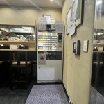 厳選煮干しらーめん 初代 にぼ助 - 