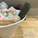 厳選煮干しらーめん 初代 にぼ助 - 