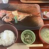 市場の食堂 金目亭