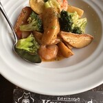 KING OF THE PIRATES - 