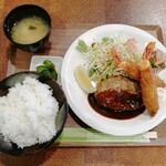 なか井 - C定食、ご飯大盛