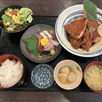 波や - キンメの煮付けと刺身　2400円