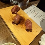 焼肉 ジャンボ - 