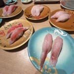 回転寿司 鮮 - くえ　金目鯛　ほうぼう