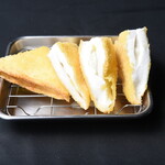 レトロパブ ホキマスタンド - はんぺんチーズ揚げ