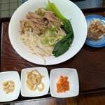 華屋 - 豚ばら・ビャンビャン麺