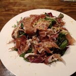 山梨レストラン メリメロ - 旬の葉物×パルマの生ハムサラダ