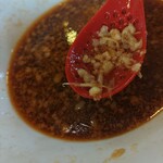 幸楽苑 - 背脂を掬う