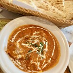 ダナパニ - バターチキンベースで美味✨