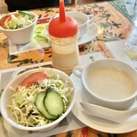 ダナパニ - セットのスープとサラダ❤️