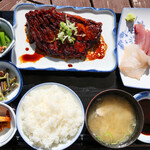 鶴亀食堂 - 