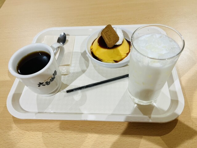 61 Cafe & Bar Aoidamon