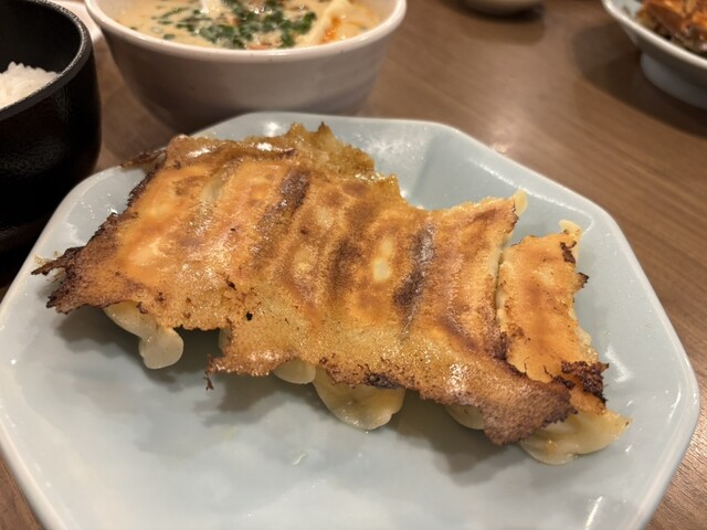 宇都宮みんみん 宮みらい店 - 宇都宮駅東口/餃子 | 食べログ