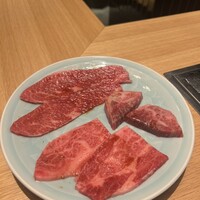 TANAKA YAKINIKU RESTAURANTE - 