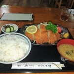 とんかつ亭有家 - 